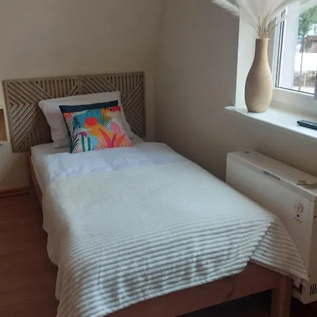 Przy Plazy Jaroslawiec, 150 M Do Plazy, Parking W Cenie, 3 Osobowy * ياروسوافيتس