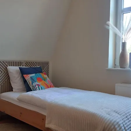 Privat bolig Przy Plazy Jaroslawiec, 150 M Do Plazy, Parking W Cenie, 3 Osobowy